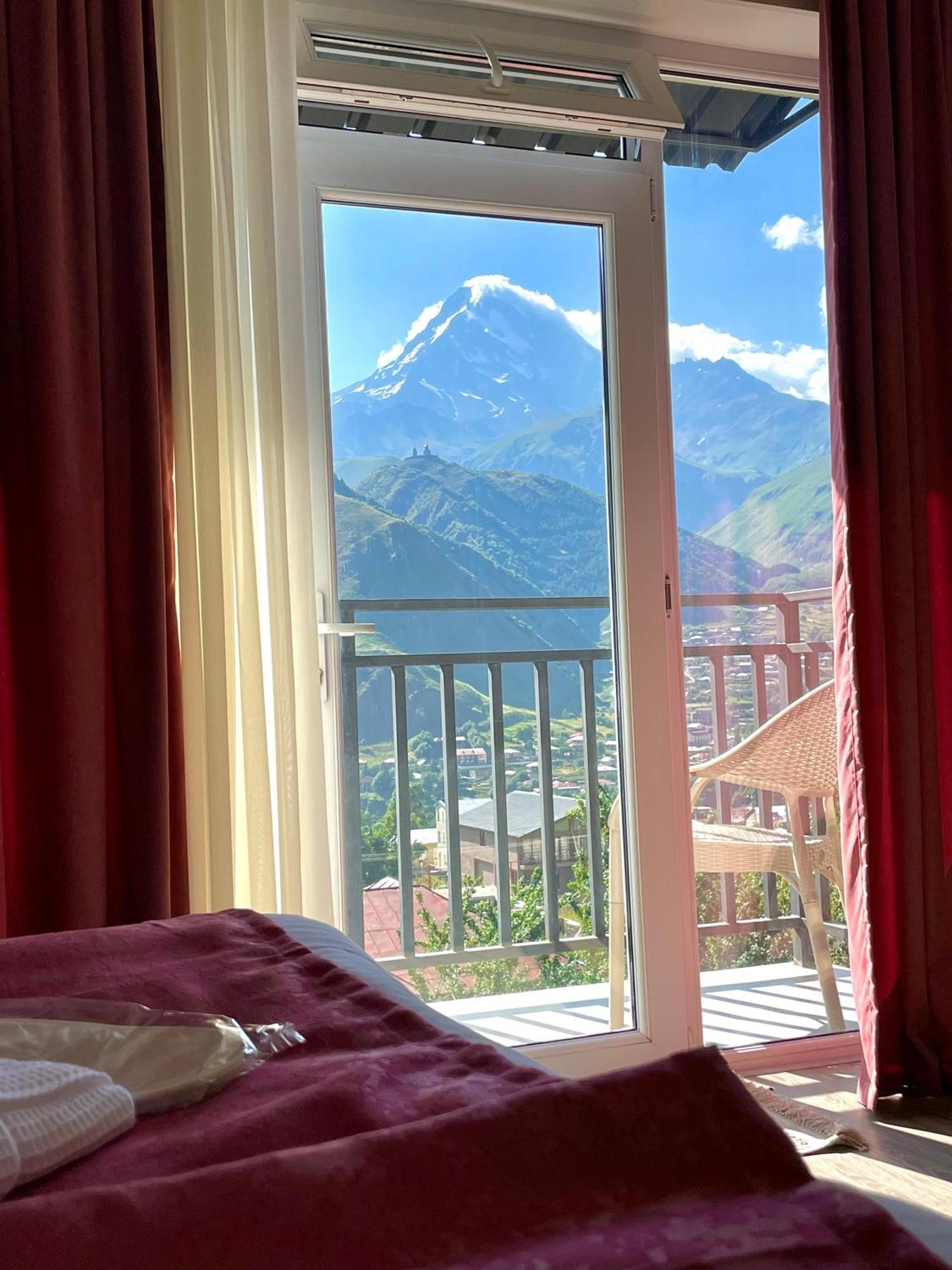 Planet Kazbegi 호텔 외부 사진