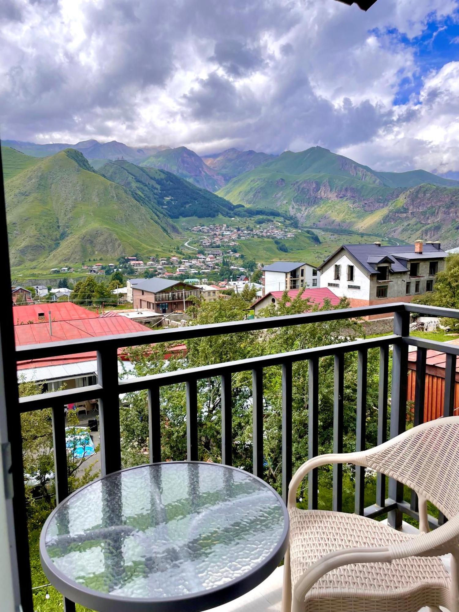 Planet Kazbegi 호텔 외부 사진