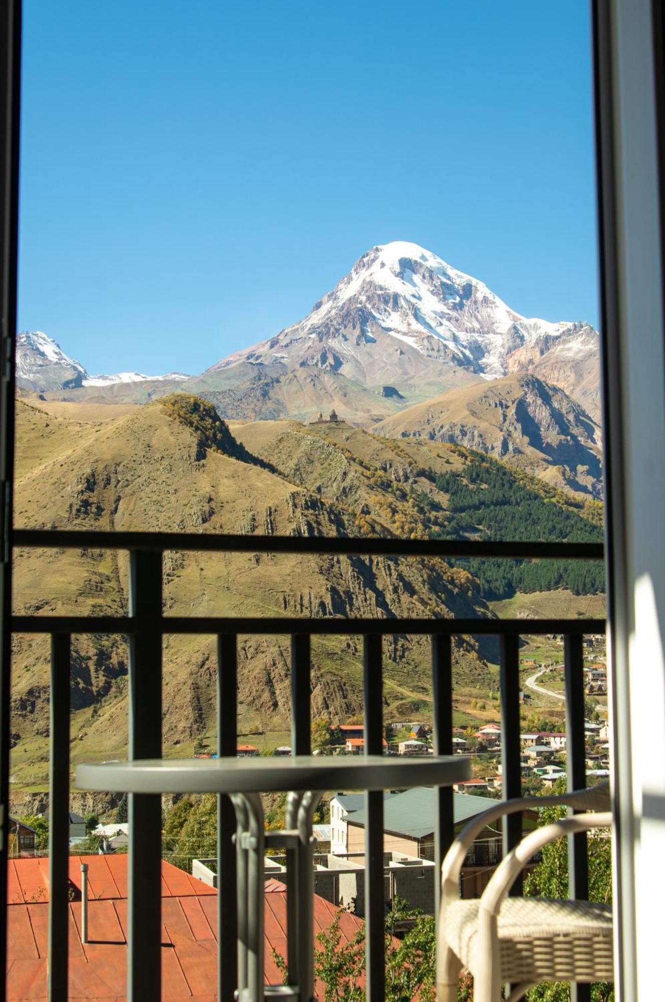 Planet Kazbegi 호텔 외부 사진